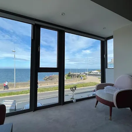 Vila Family House With Spectacular Sea Views